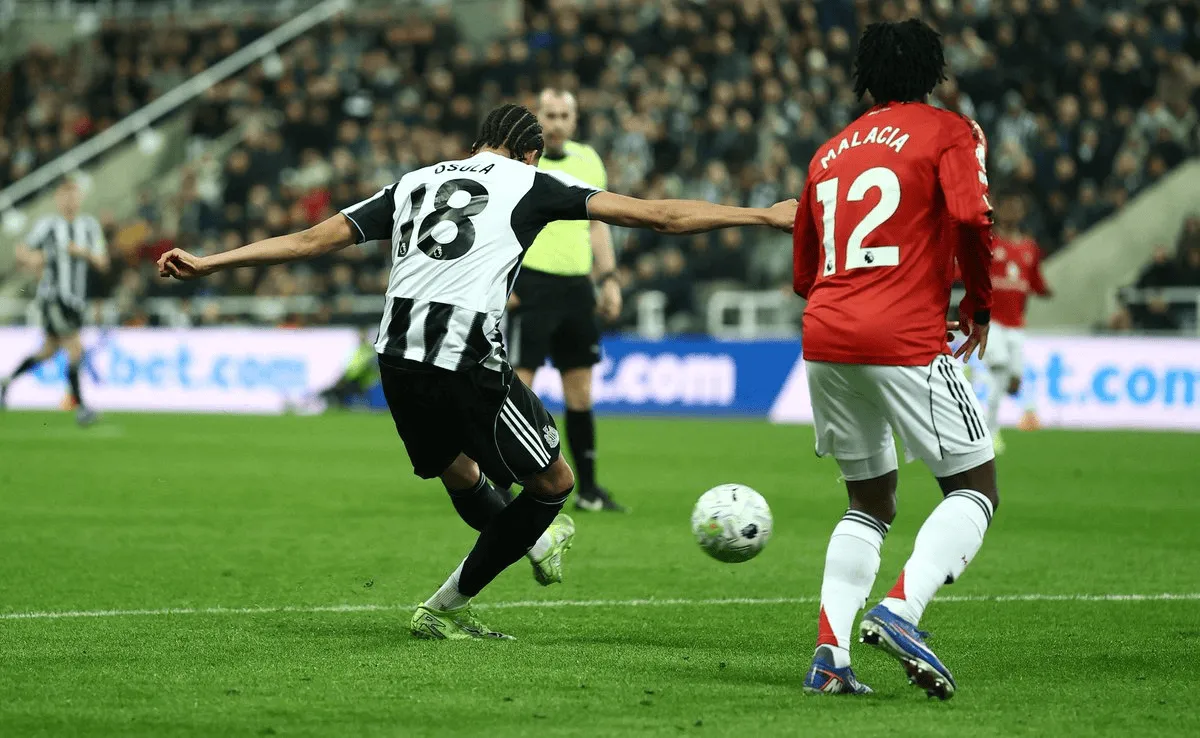 火狐电竞APP-长途奔袭一条龙！奥苏拉世界波绝杀曼联的进球xG仅为0.05